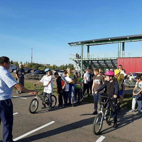 добровольческая акция "Осенняя неделя добра - эстафета добрых дел"