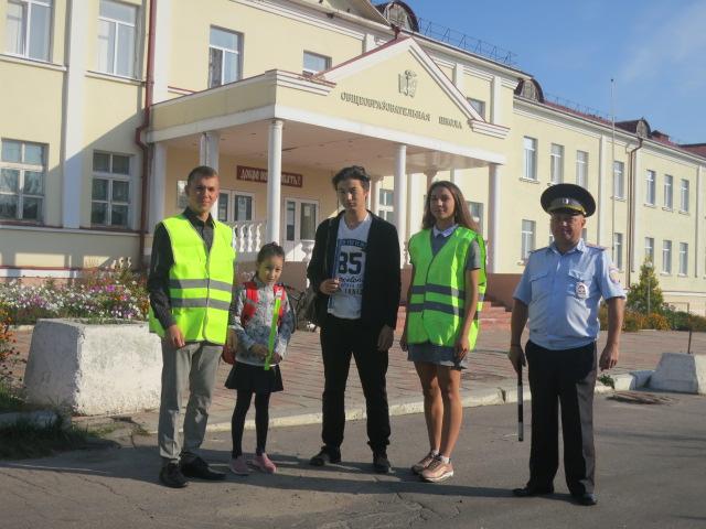 Сотрудники отделения ГИБДД по Троснянскому району провели мероприятие, направленное на предупреждение дорожно-транспортных происшествий с участием детей