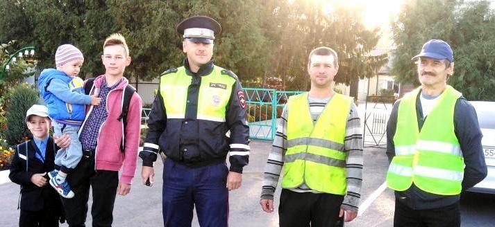 В Белгородской области «Патруль отцов» проверяет безопасность маршрутов школьников
