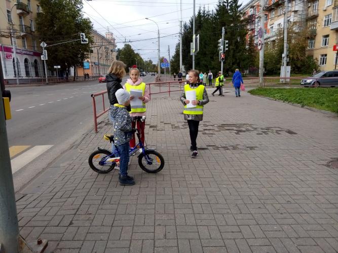 Госавтоинспекция г. Рыбинска провела акцию «Безопасность ради жизни»