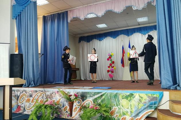 В Мухоршибирском районе педагоги и автоинспекторы обсудили вопросы детской безопасности на дороге