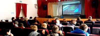 В Белгородской области ролики дорожной безопасности продемонстрировали местным жителям причины аварийности
