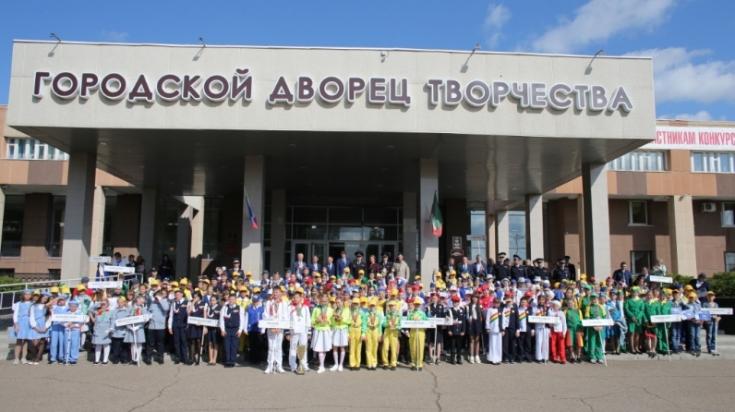 В Набережных Челнах подвели итоги республиканского конкурса юных инспекторов движения «Безопасное колесо».