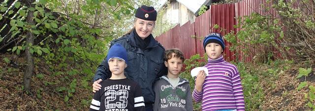 В Новокузнецком районе детям и их родителям напомнили о дорожной безопасности