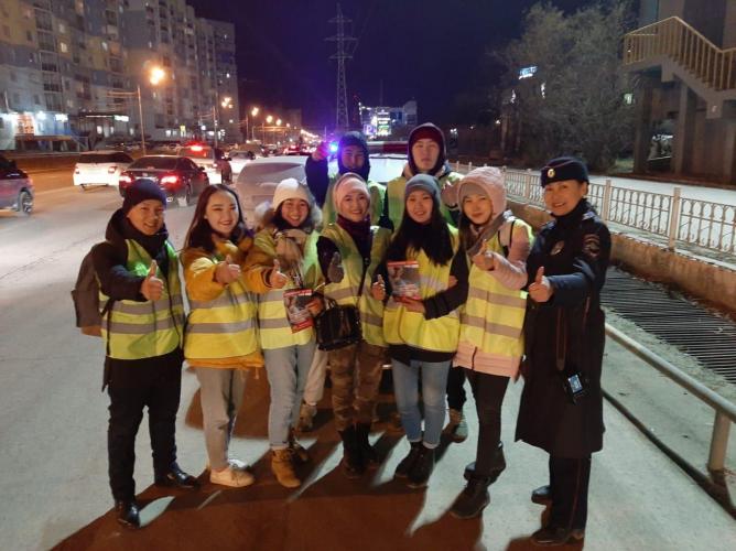 Студенты университета в Якутии присоединились к республиканской социальной кампании «Автокресло-детям!»