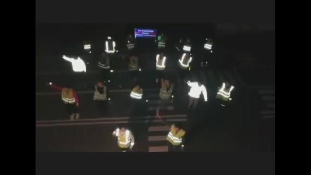 Во дворах жилых домов на Ставрополье проходят танцевальные флешмобы в поддержку ношения световозвращателей