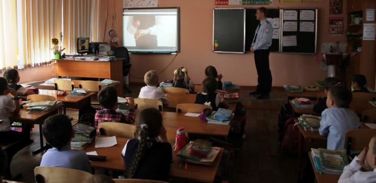 В Лесосибирске госавтоинспекторы проводят практикумы «Всем выйти из сумрака»