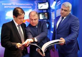 Михаил Черников и Ву До Ань Зунг обсудили актуальные вопросы в сфере обеспечения безопасности дорожного движения