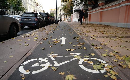 В Казани на широких тротуарах появятся велосипедные полосы