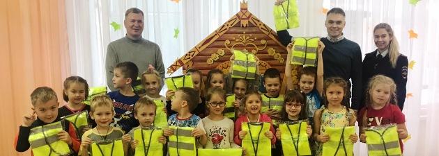 В Карелии девятьсот дошкольников и младших школьников стали заметнее на дорогах