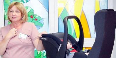 В Красноярском крае будущие мамы посещают тренинги по безопасной перевозке новорождённых