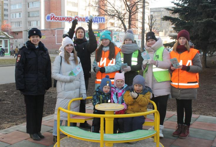 В Йошкар-Оле проходят мероприятия ко Дню матери