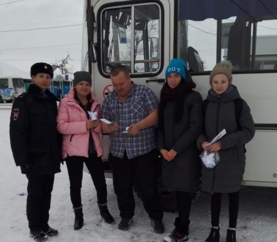 В Красноярском крае более 300 ангелов получили в дорогу участники дорожного движения