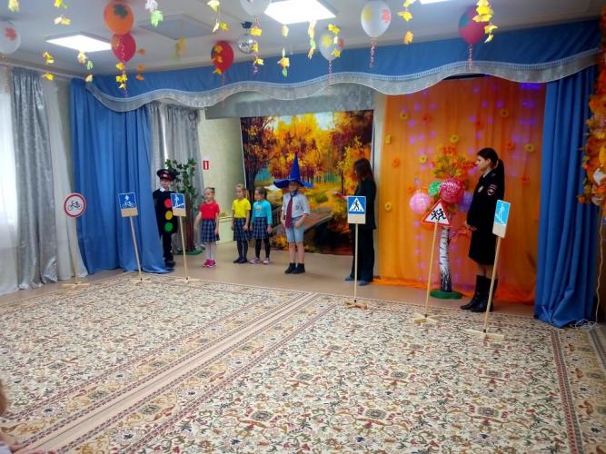 Саратовские детсадовцы изучают дорожную грамоту