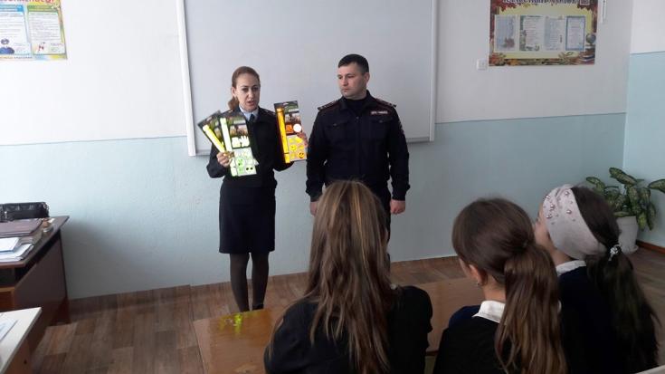 Серия практикумов по изучению эффективности световозвращателей стартовала в Кабардино-Балкарии с наступлением зимы