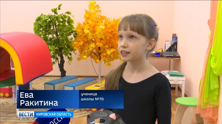 Юные инспекторы движения провели мастер-класс по изготовлению свето-возвращающих элементов