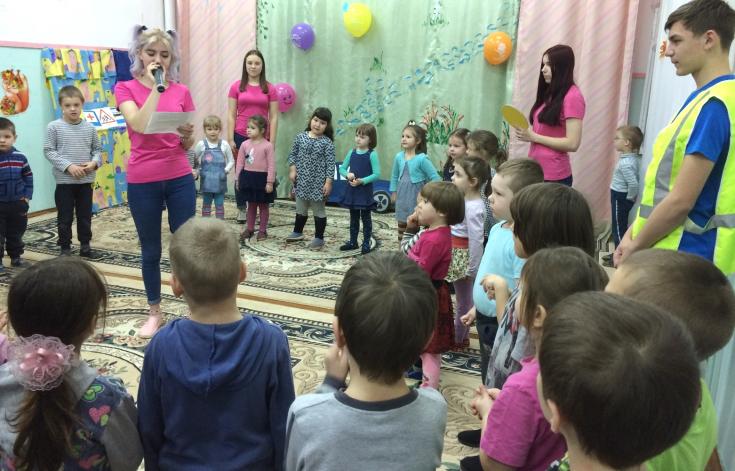 Новгородские студенты запустили цикл обучающих семинаров по ПДД для дошкольников