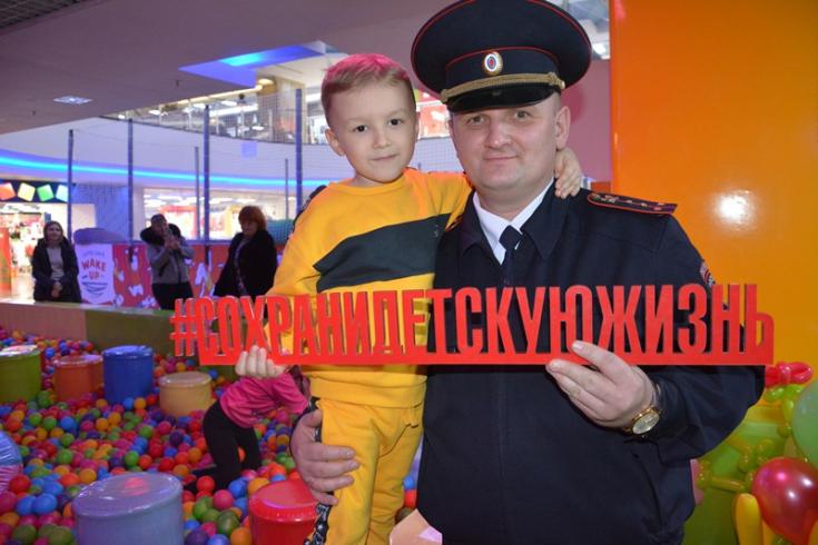 На Ставрополье более 500 семей стали участниками профилактической акции в торговом центре «Сохрани детскую жизнь»