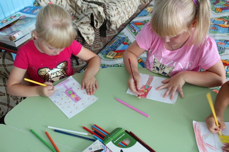 В детских садах Балахтинского района прошла акция «Я рисую ПДД»