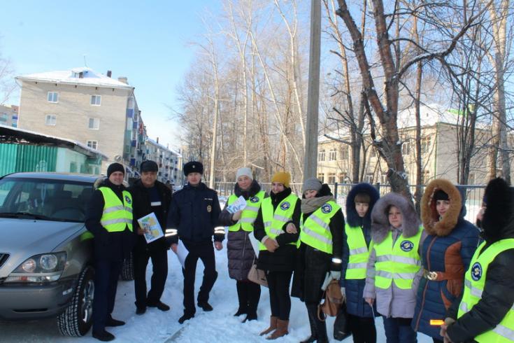 В Солнечном районе госавтоинспекторы заступили на службу совместно с родительским патрулем