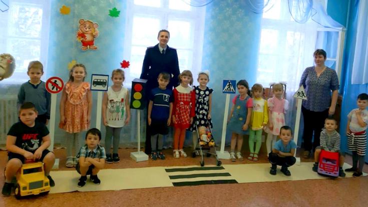 В Ивановской области сотрудники ГИБДД провели профилактическое мероприятие «Азбука пешехода» в детских садах