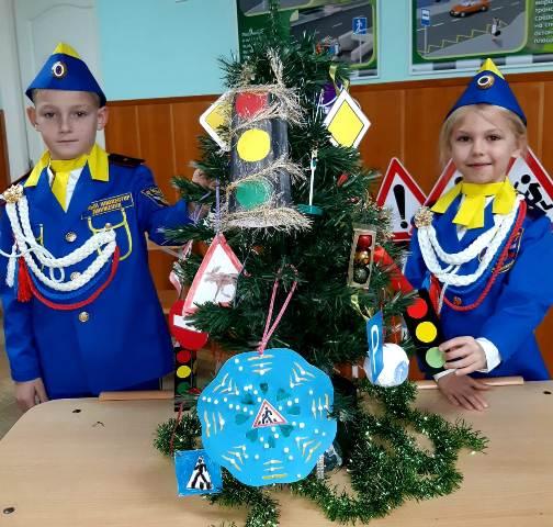 В преддверии новогодних каникул школьникам Кубани напомнили о необходимости соблюдения правил безопасности на дорогах