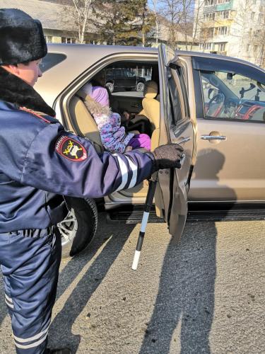 В Приморском крае сотрудники ГИБДД проведут массовые проверки по выявлению нарушений правил перевозки несовершеннолетних
