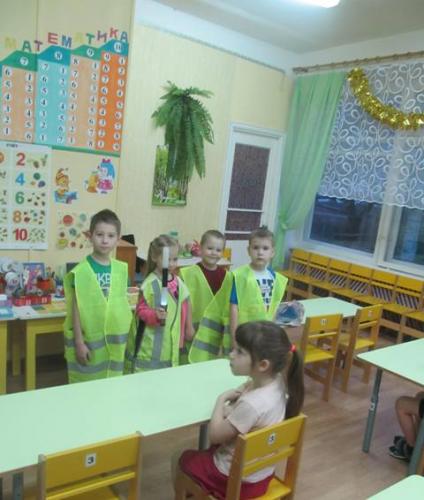 Сотрудники ГИБДД Гагаринского района провели профилактическое мероприятие в детском саду
