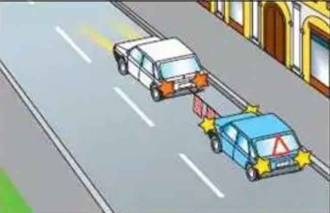 В каких случаях нужно включать «аварийку»