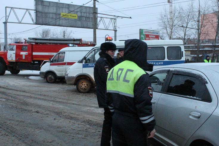 Профилактическая акция «Уступи дорогу спецтранспорту» прошла в областной столице
