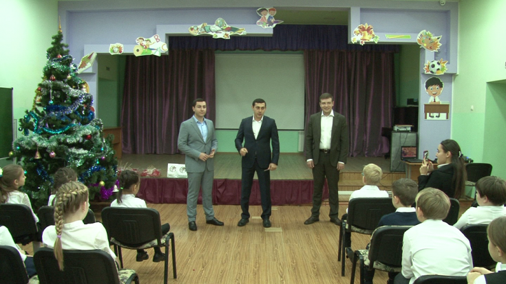 Урок по ПДД провел депутат.