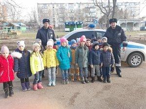 Уроки-практикумы по Правилам дорожного  движения.