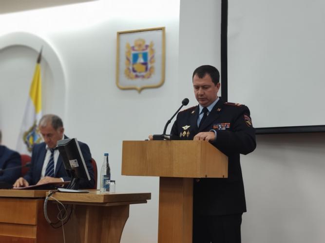 В Ставрополе обустроят «светящиеся пешеходные переходы» с проекторами, а на федеральных трассах региона появится светодиодная разметка