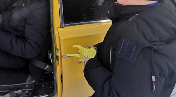 В Бурятии школьники провели акцию «Ладошка безопасности»