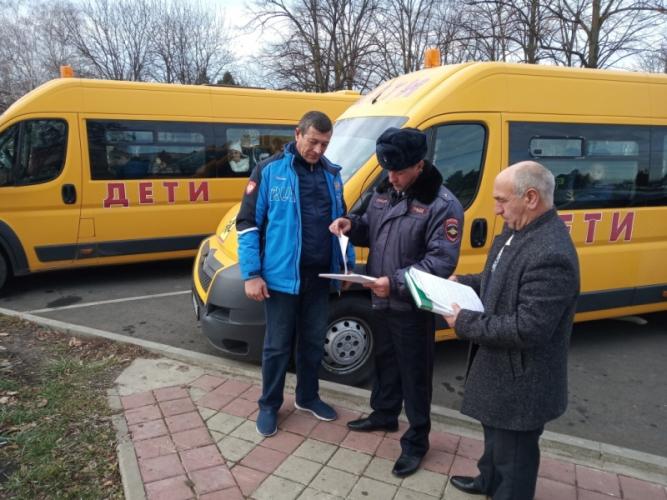 В Адыгее перевозка групп детей автобусами под особым контролем