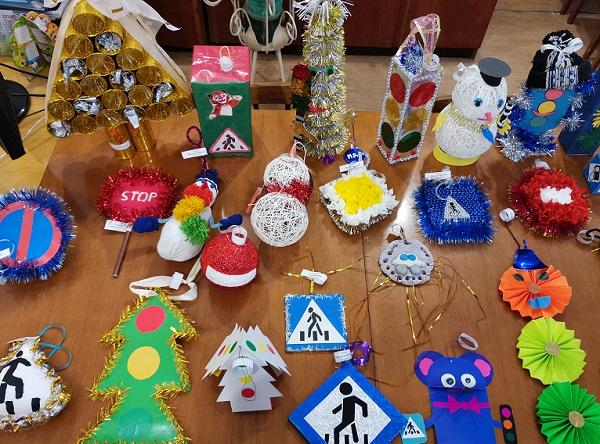 Конкурс «Новогодняя игрушка» прошел в Сосногорске