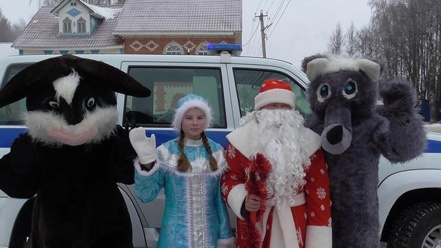 Необычный дорожный патруль напомнил автолюбителям о соблюдении дорожных правил