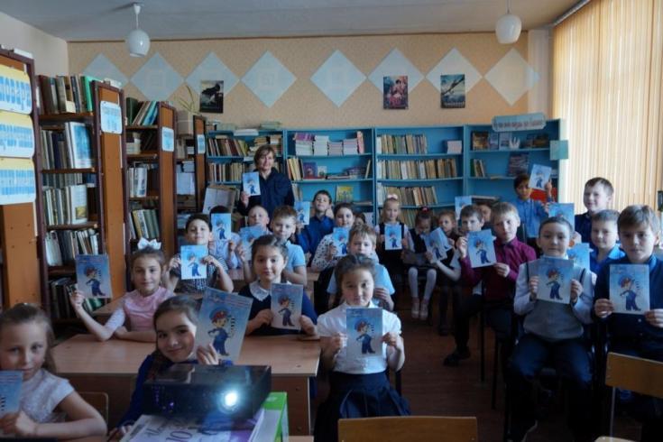 В ПОРОНАЙСКЕ ПРОВЕДЕНА ПОЗНАВАТЕЛЬНАЯ ВИКТОРИНА ПО ПРАВИЛАМ ДОРОЖНОГО ДВИЖЕНИЯ