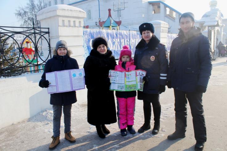 В рождественские праздники сотрудники ГИБДД провели профилактическое мероприятие с юными прихожанами церквей и их родителями