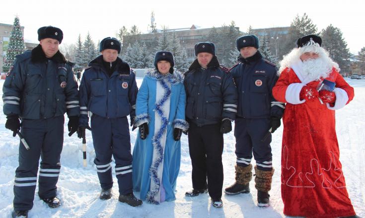 Полицейский Новогодний патруль вышел на дороги Приморья