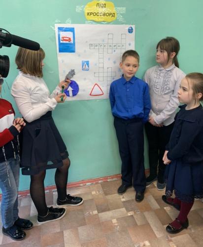 Квест «По правилам дорожного движения к Дедушке Морозу» провели с детьми сотрудники ГИБДД Дубны