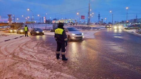 В Туле детям и взрослым напомнили правила безопасности дорожного движения