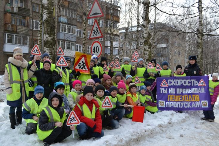 Осторожно, дети: с начала года в Кировской области в автомобильных авариях травмировано 5 несовершеннолетних