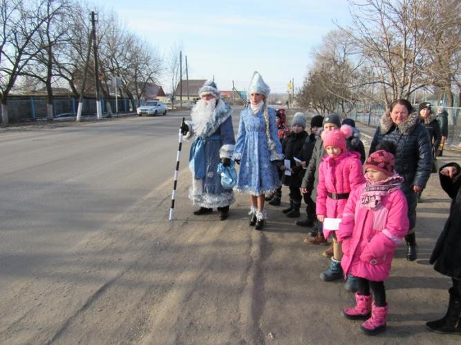 Акция "Полицейский Дед Мороз!" прошла в Аткарске