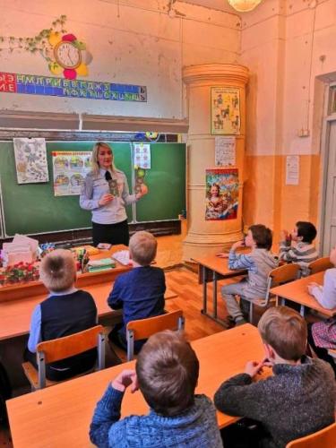 Дорожные полицейские Смоленского района провели акцию «Будь примерным, пешеход!»
