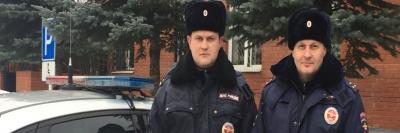 Сотрудники подмосковной Госавтоинспекции спасли пенсионерку из горящего дома
