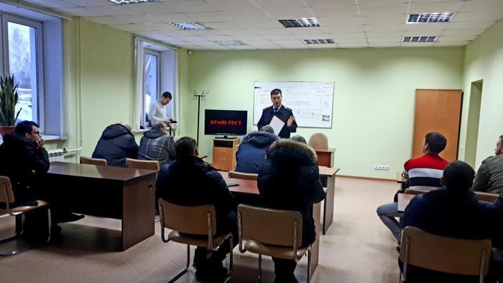 Томские водители такси приняли участие в «Краш-тесте» дорожной безопасности