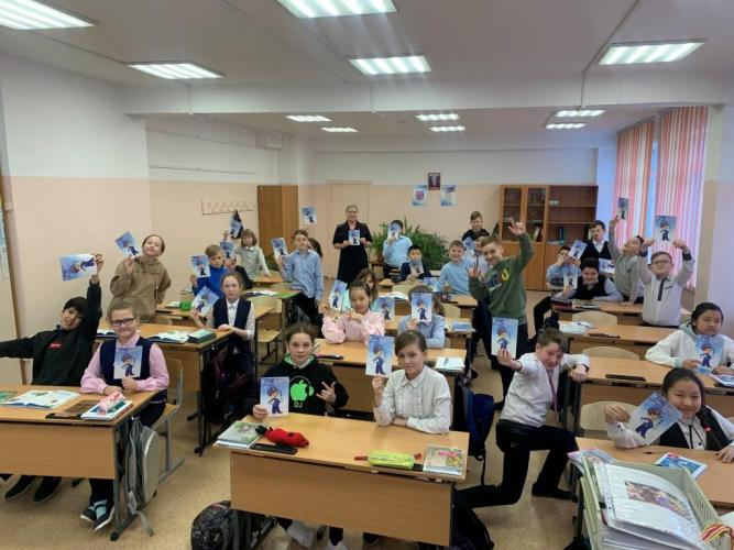 В областном центре автоинспекторы провели профилактическую беседу по ПДД