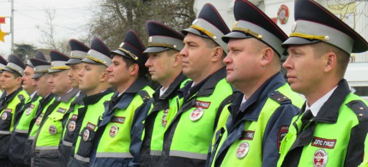 Госавтоинспекция Севастополя приглашает выпускников школ для поступления на учебу по специальности «Сотрудник подразделения по обеспечению безопасности дорожного движения»
