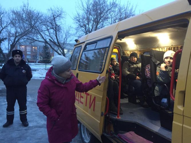 В Ивантеевском районе для учащихся провели инструктажи в школьных автобусах